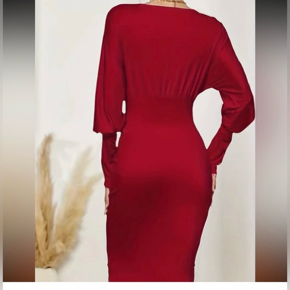 NWT Elegant Red Women's Dress L - Picture 4 of 11